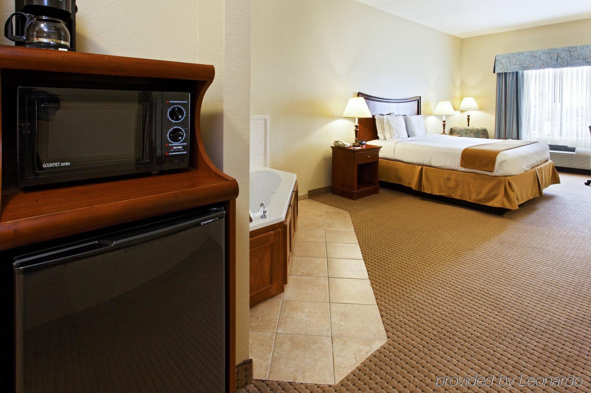 Holiday Inn Express Hotel & Suites Mansfield By Ihg Cameră foto