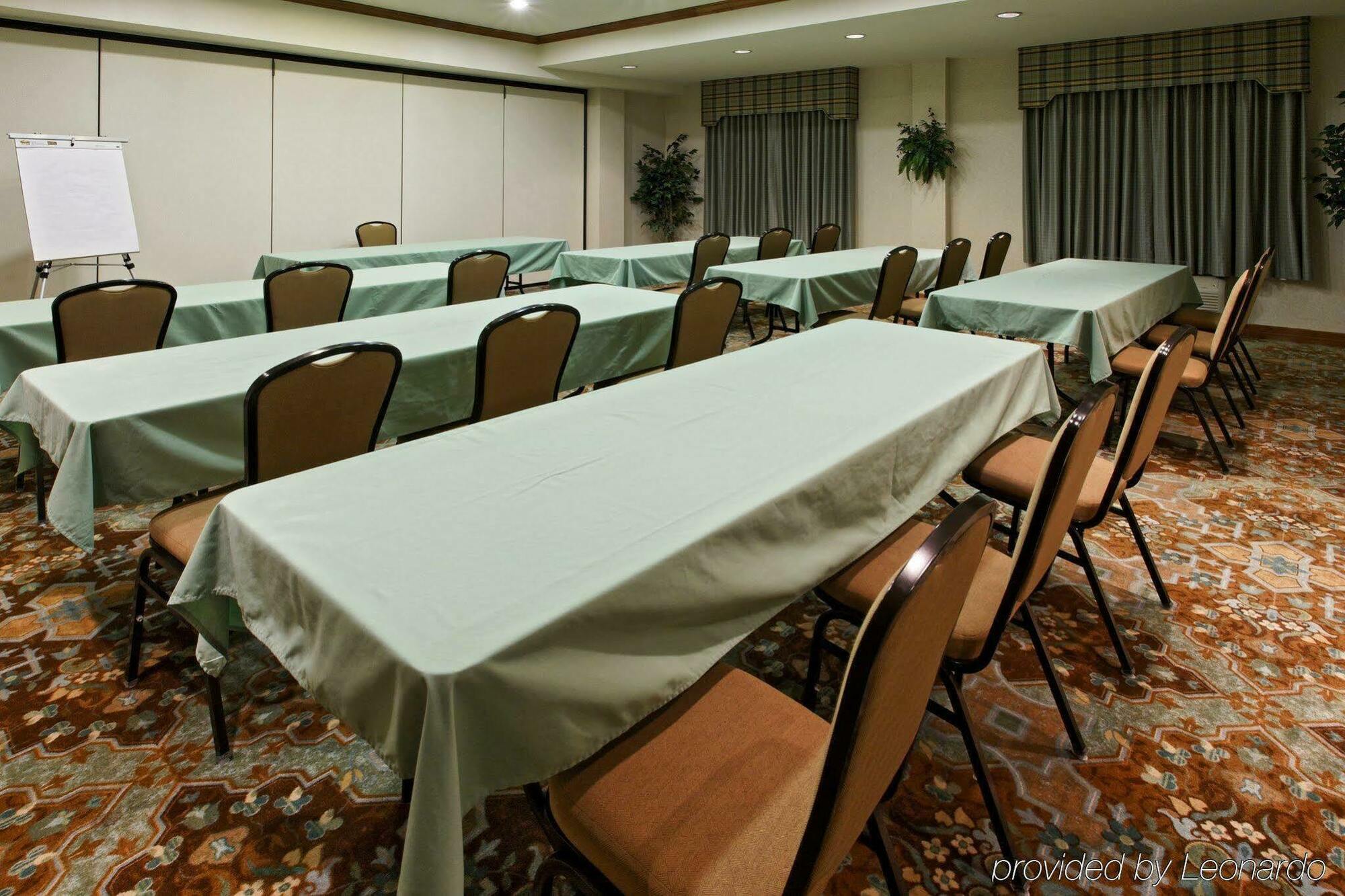 Holiday Inn Express Hotel & Suites Mansfield By Ihg Exterior foto